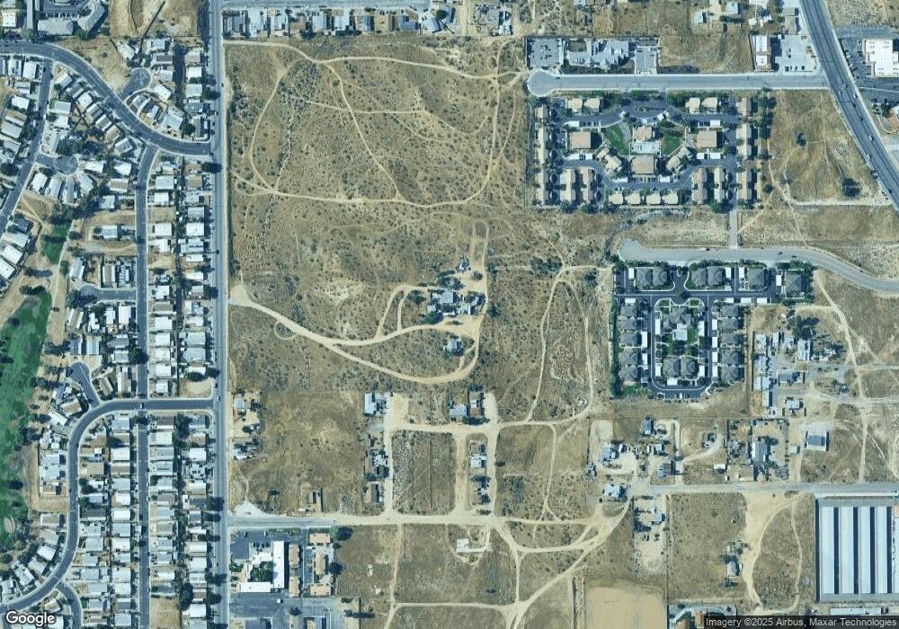 13951 Rodeo Dr, Victorville, CA 92395 - photo 1