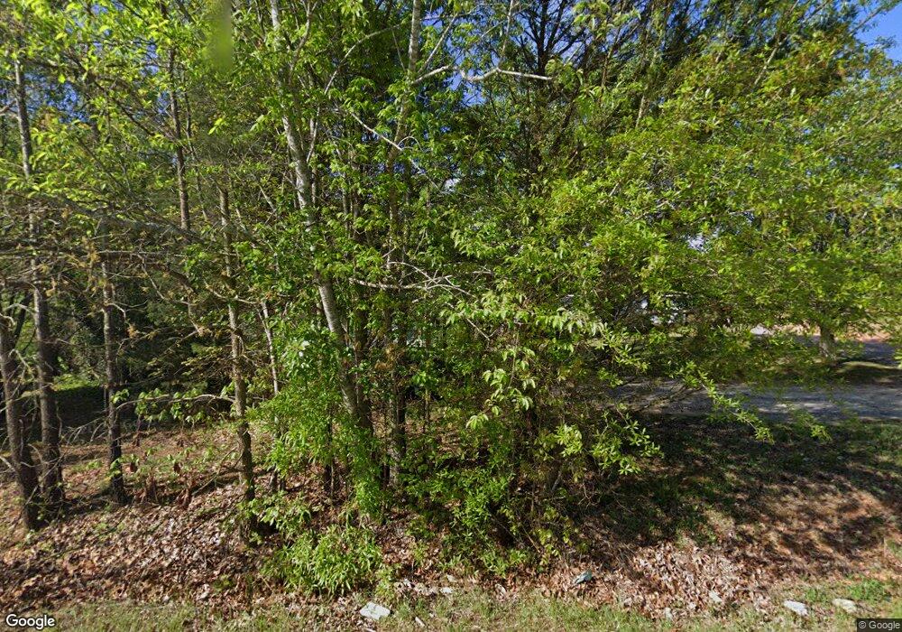 522 Enoree Rd, Travelers Rest, SC 29690 - photo 1