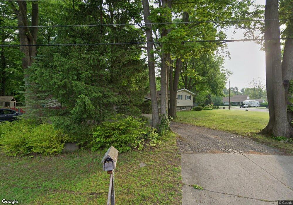 3324 Lynne Ave, Flint, MI 48506 - photo 1