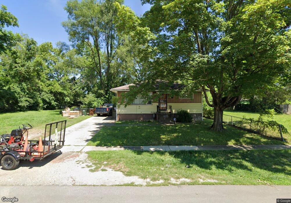 2090 Earl Ave, Columbus, OH 43211 - photo 1