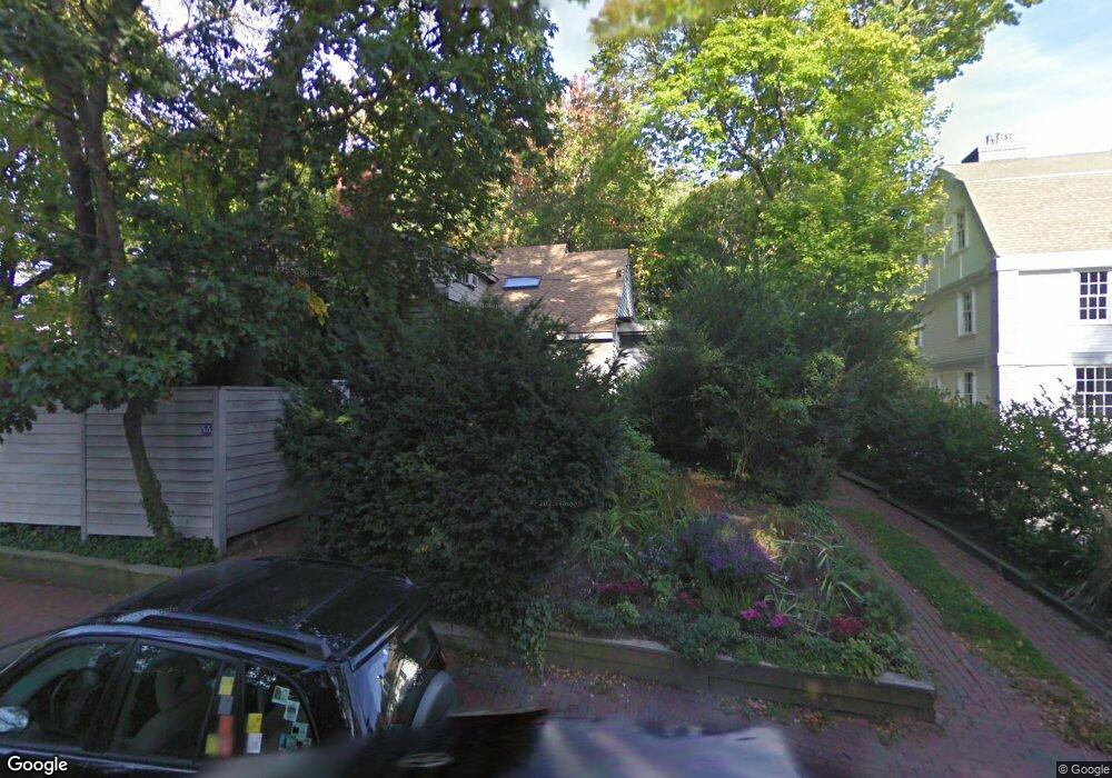 53 Raymond St, Cambridge, MA 02140 - photo 1