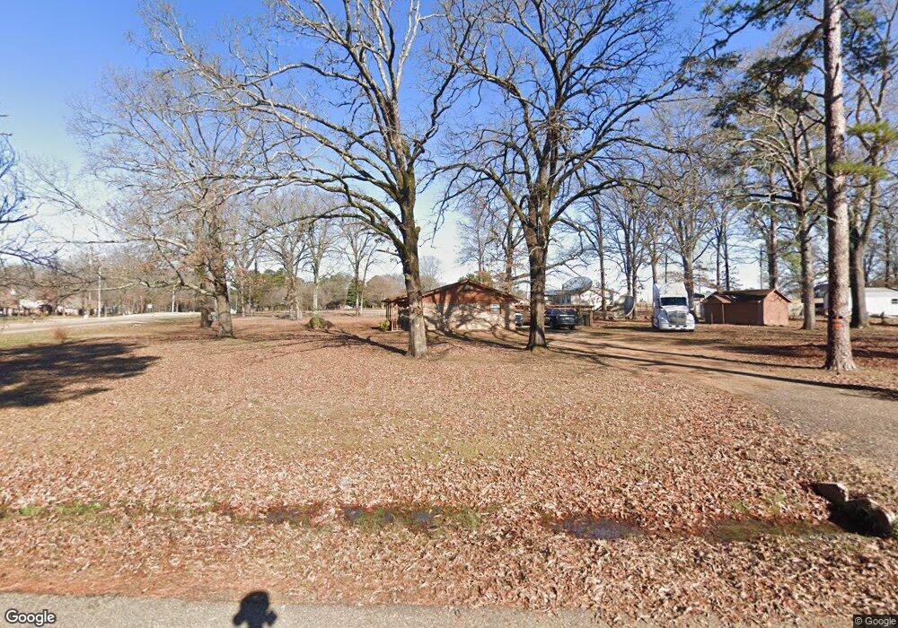748 Stipp Ln, Texarkana, TX 75501 - photo 1