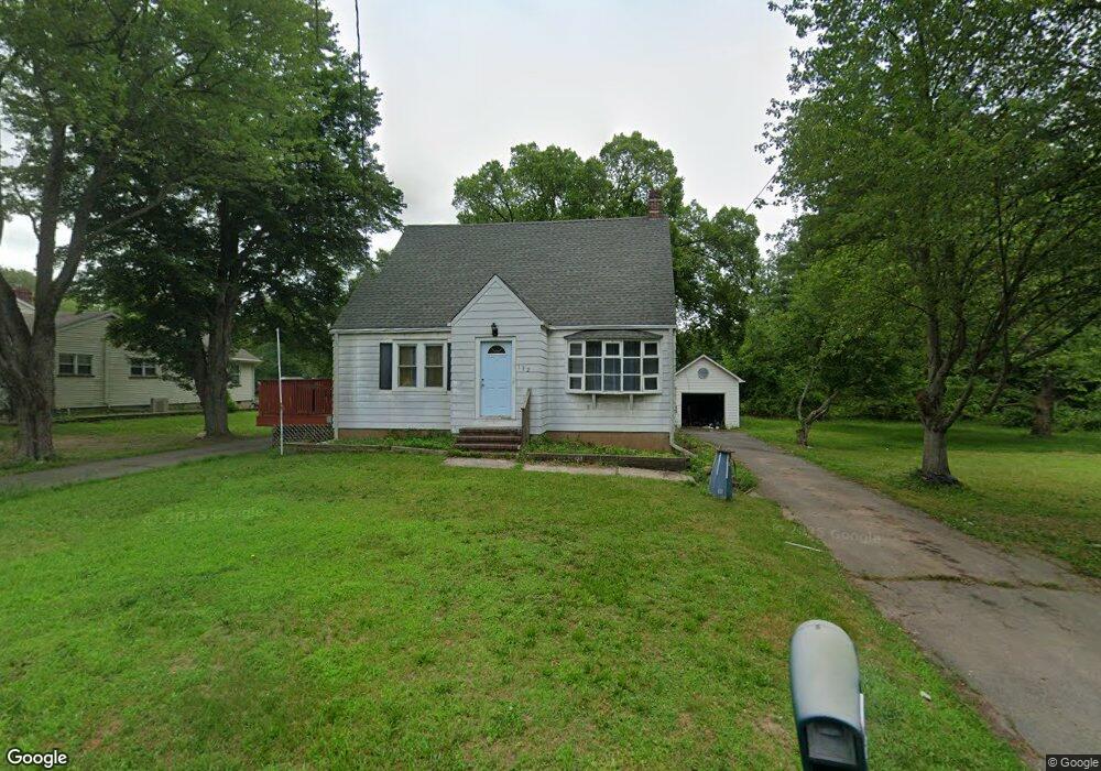 132 Henderson Rd, Kendall Park, NJ 08824 - photo 1