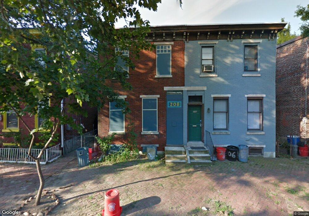 208 Elm St, Camden, NJ 08102 - photo 1