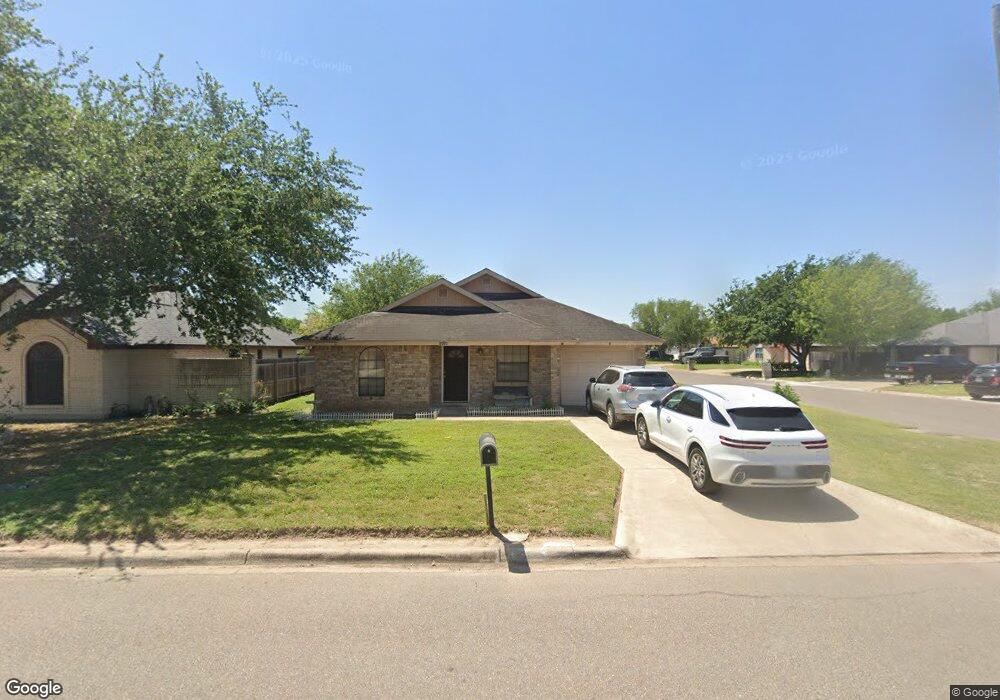 1824 Gloria Ann Dr, Edinburg, TX 78539 - photo 1