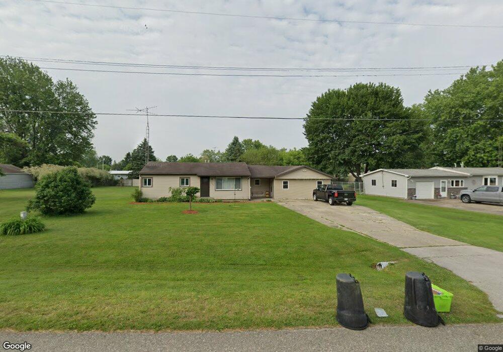 6042 Crown Point, Flint, MI 48506 - photo 1