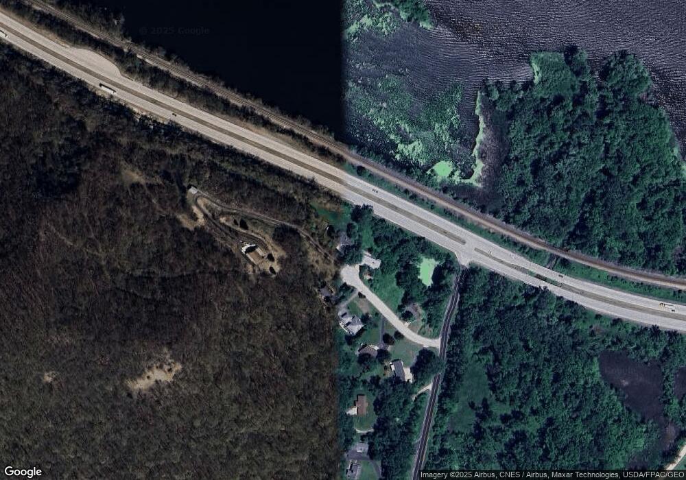 39068 Karen Ct, Winona, MN 55987 - photo 1