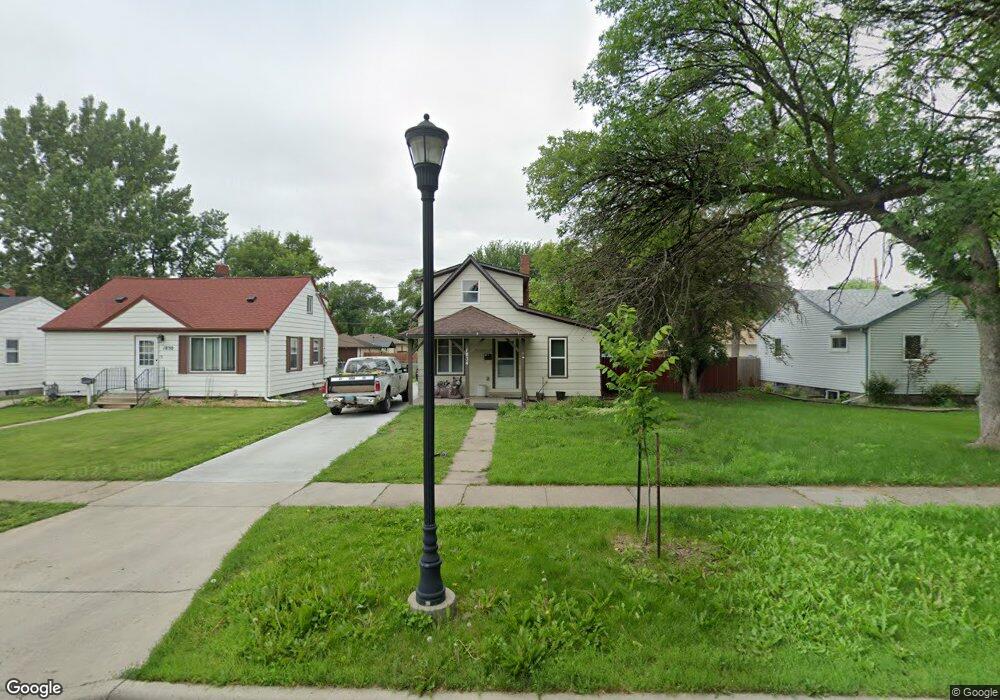 1834 3rd St N, Fargo, ND 58102 - photo 1
