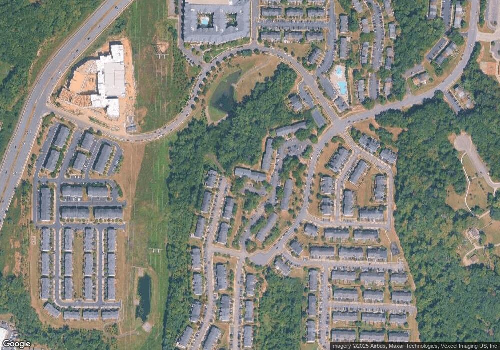 15620 Weathervane Terrace unit 620, Woodbridge, VA 22191 - photo 1