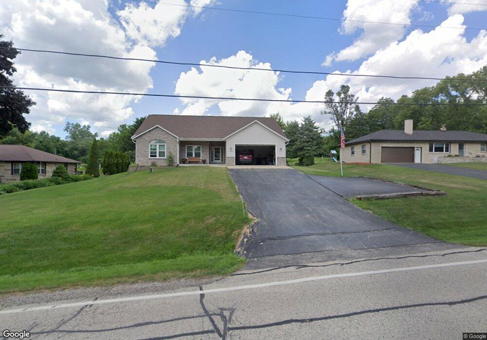 N56W26184 Richmond Rd, Sussex, WI 53089 - photo 1
