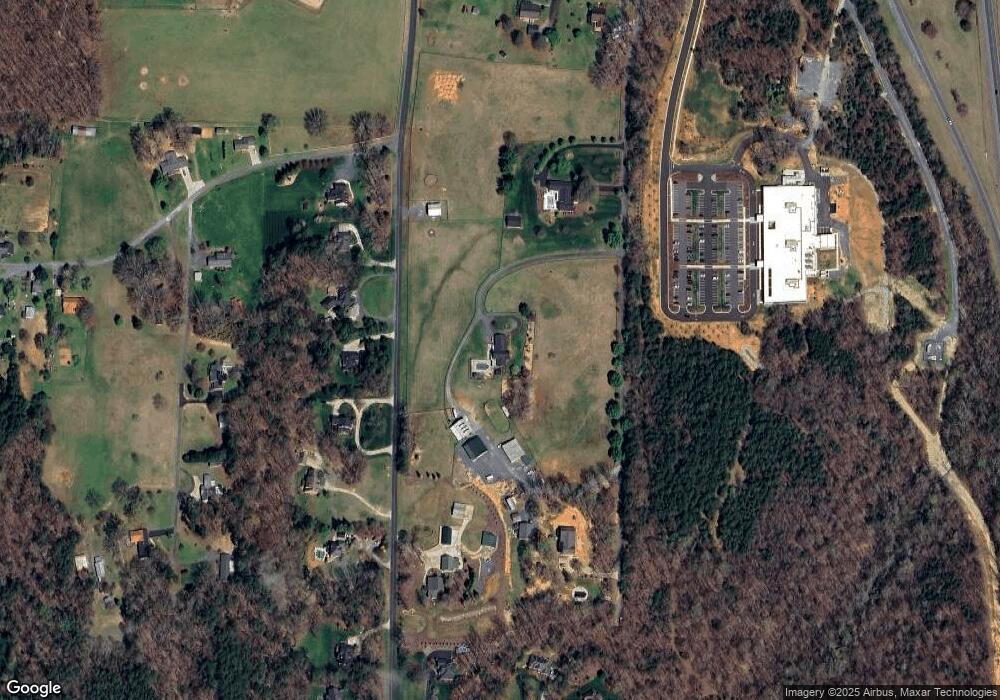 2285 Country Ln, Asheboro, NC 27205 - photo 1