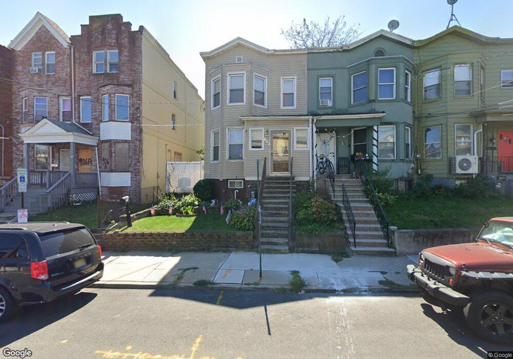 908 Grove St unit 910, Elizabeth, NJ 07202 - photo 1