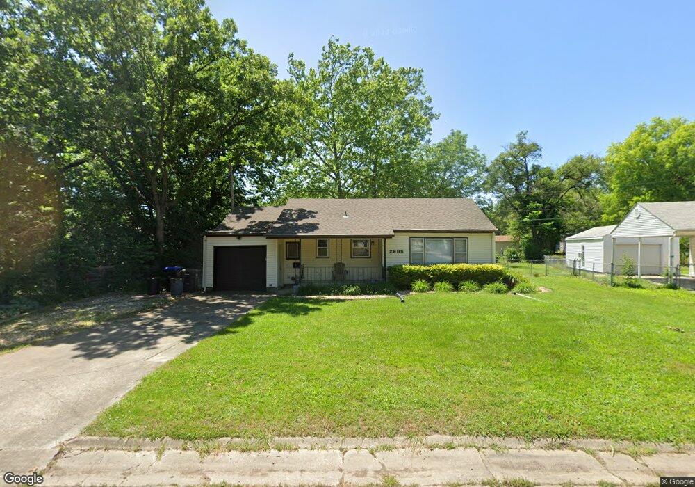 2605 SW High Ave, Topeka, KS 66611 - photo 1