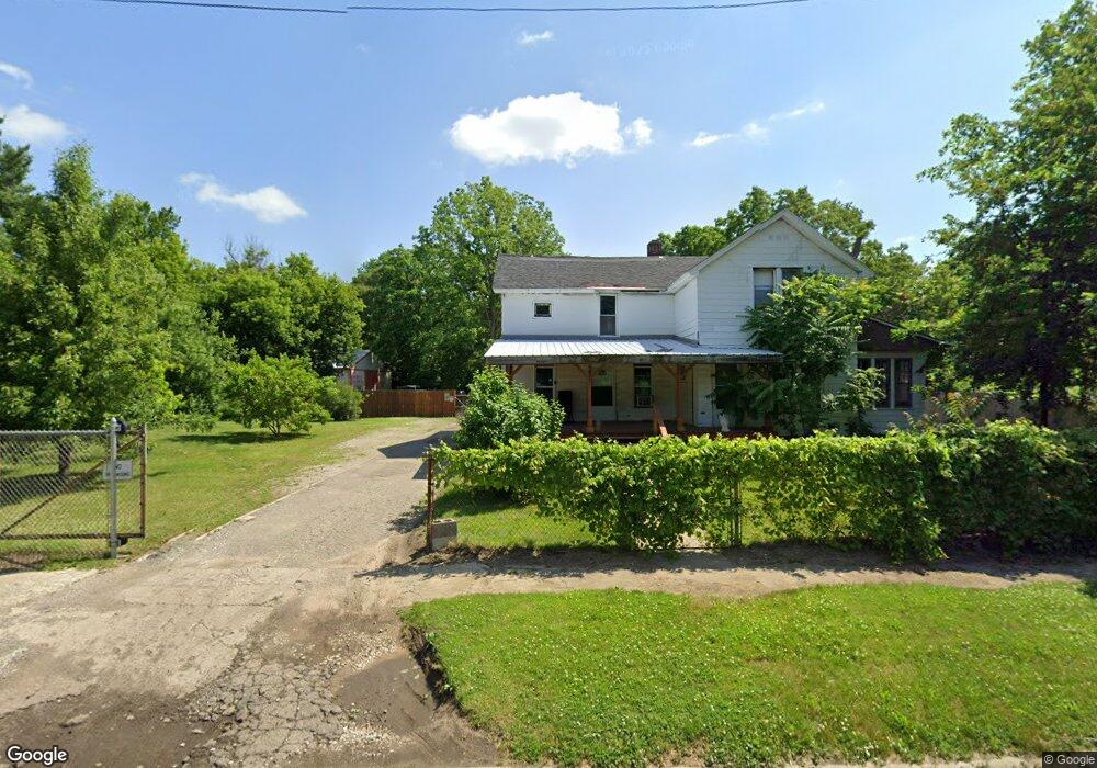 627 Asylum St, Flint, MI 48503 - photo 1