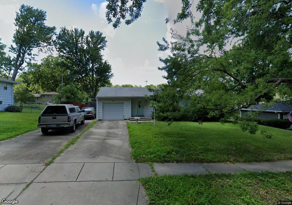 10510 W 73rd St, Shawnee, KS 66203 - photo 1