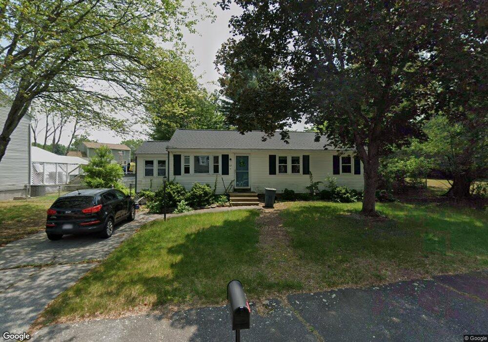 42 Gagnon Rd, Lowell, MA 01854 - photo 1