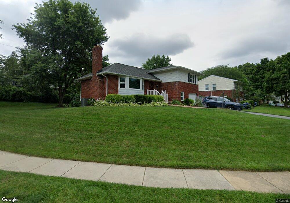 946 Starbit Rd, Towson, MD 21286 - photo 1