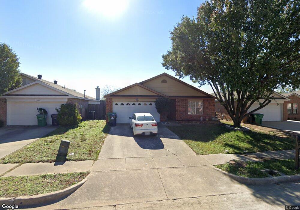 1005 Springcreek Dr, Denton, TX 76210 - photo 1