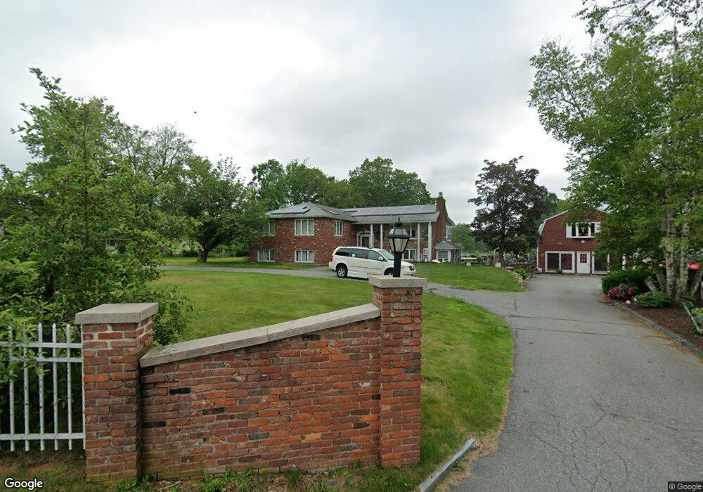 1492 Hildreth St, Dracut, MA 01826 - photo 1