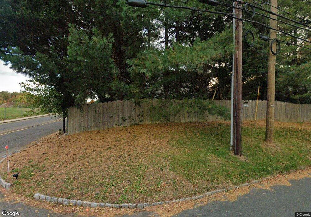 2050 Lamberts Mill Rd, Scotch Plains, NJ 07076 - photo 1