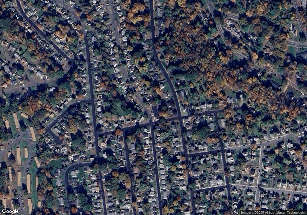 161 Quinn St unit 161, Naugatuck, CT 06770 - photo 1