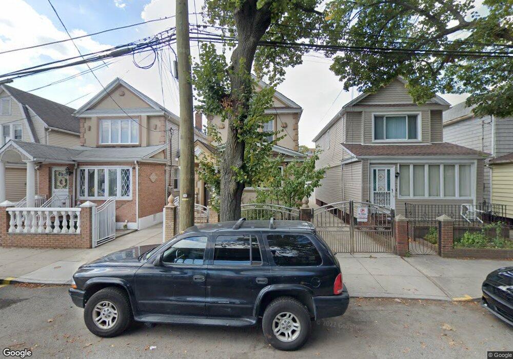 10770 101st St, Ozone Park, NY 11417 - photo 1
