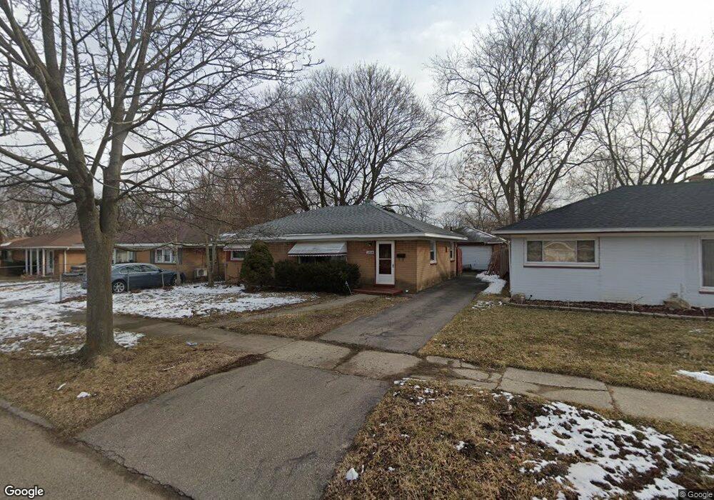 2917 Cherokee Ave, Flint, MI 48507 - photo 1