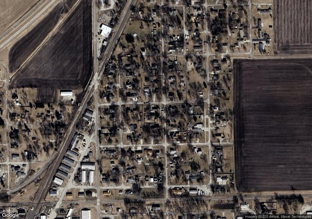 223 N 2nd Ave, Chenoa, IL 61726 - photo 1