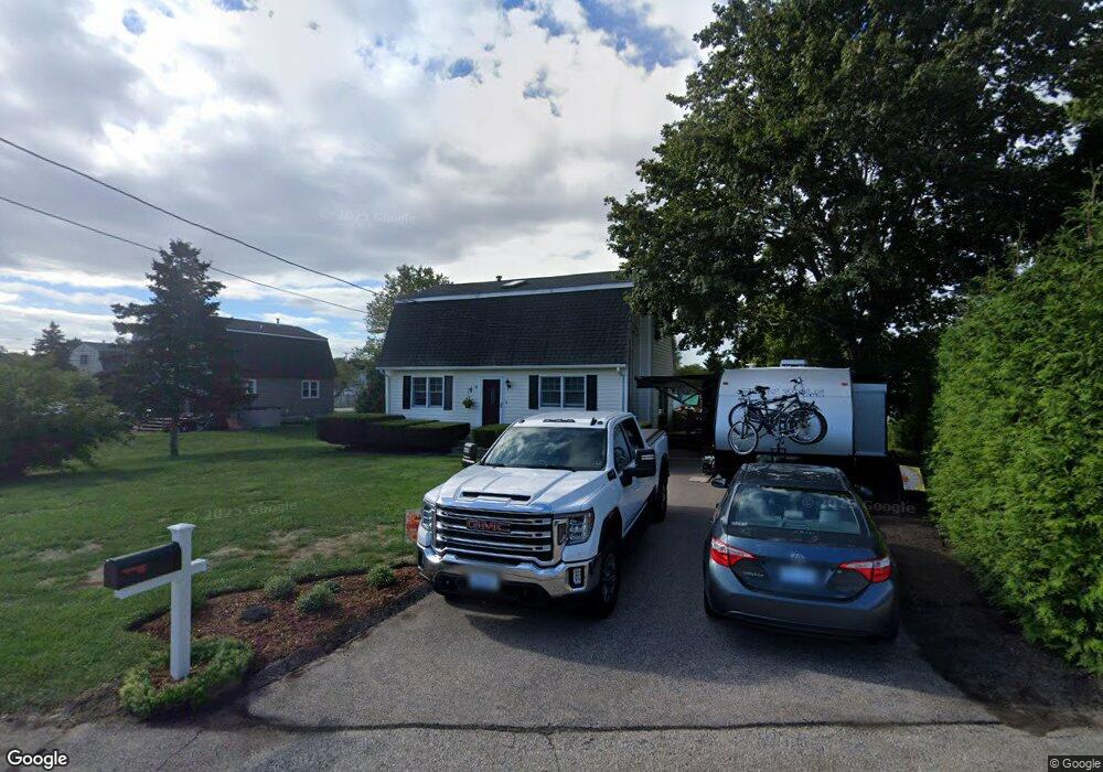 4 Richard Cir, Westerly, RI 02891 - photo 1