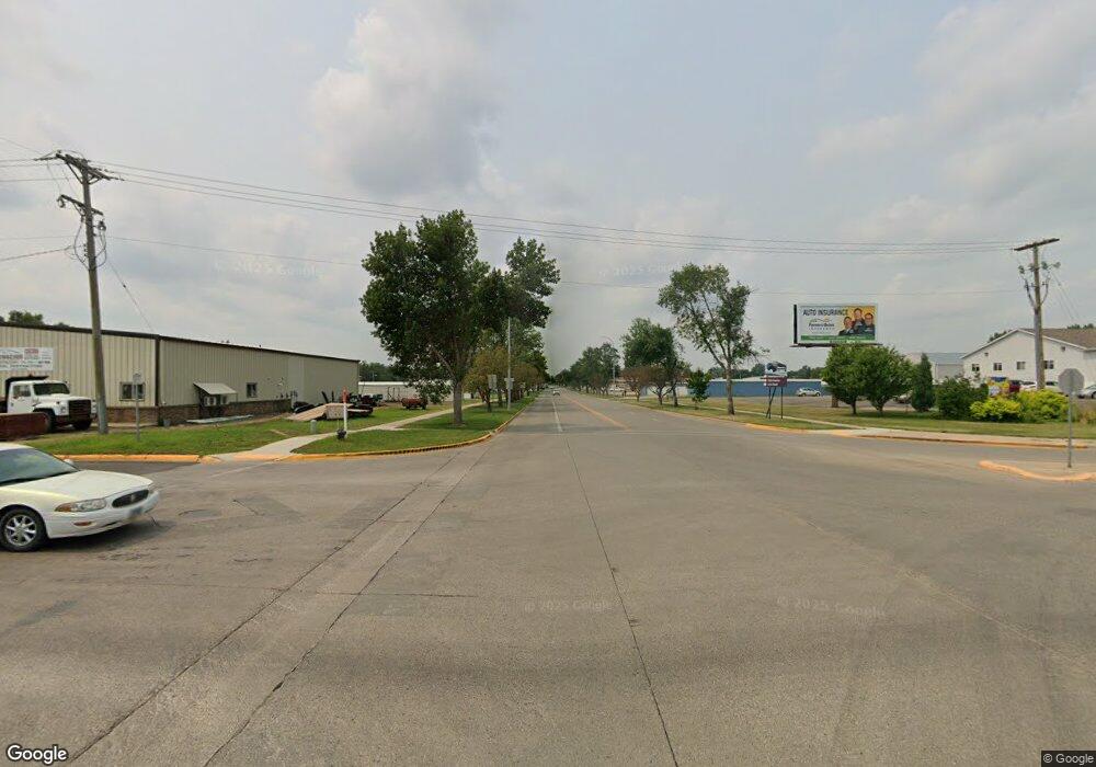 1207 13th St NE, Jamestown, ND 58401 - photo 1