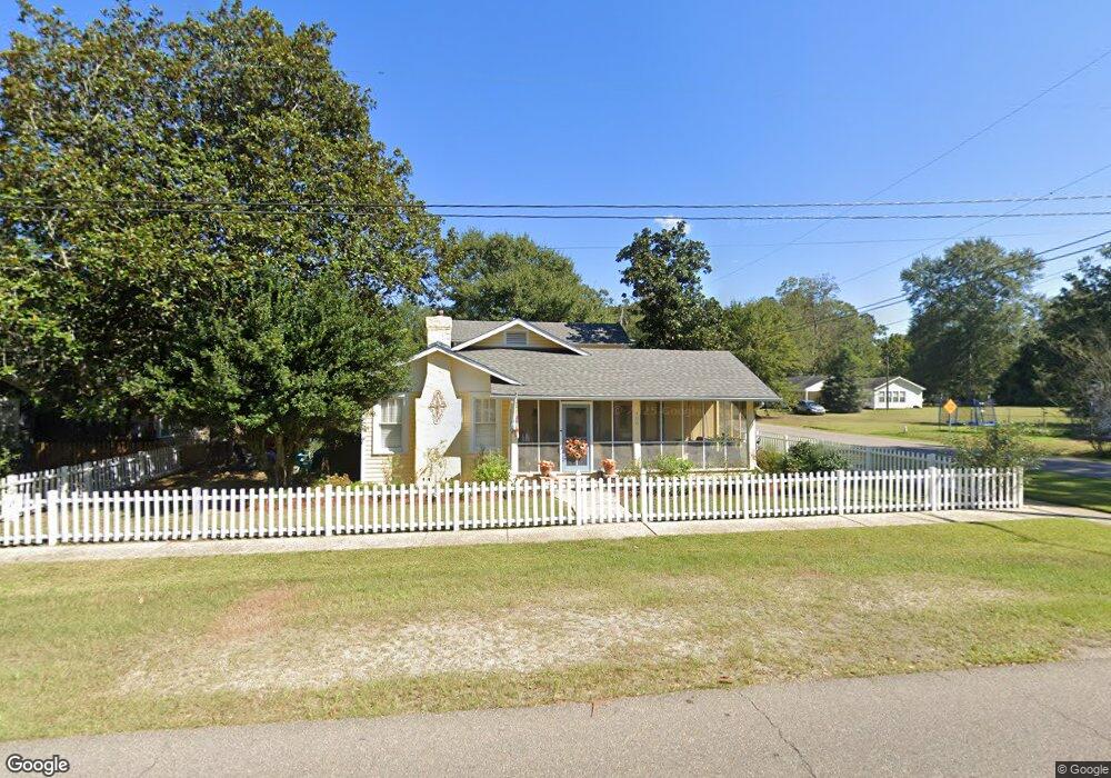 400 Third Ave, Picayune, MS 39466 - photo 1