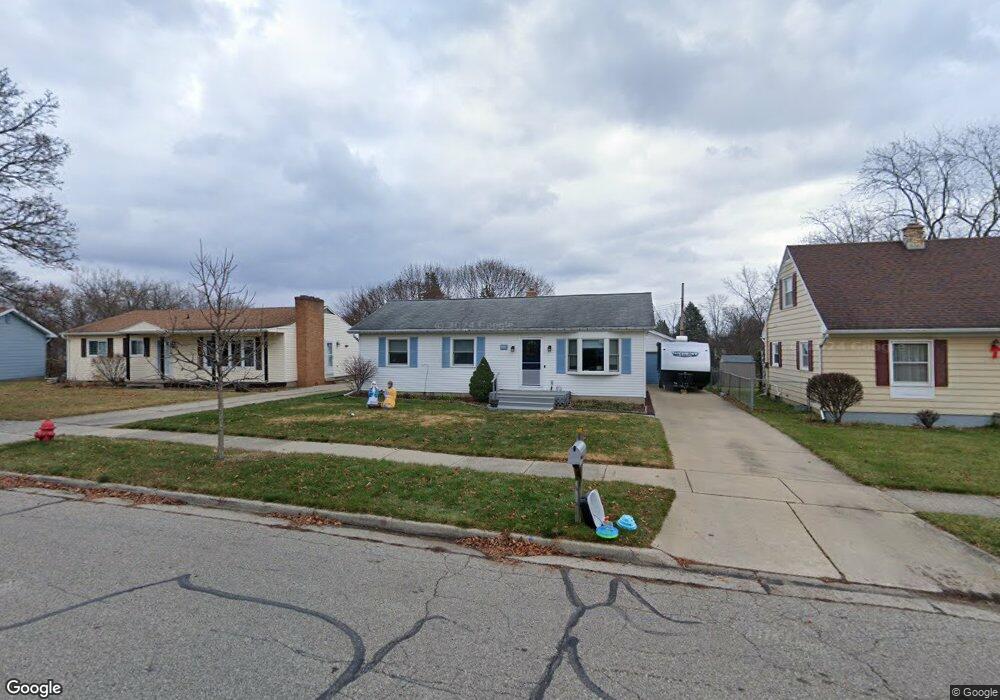 5211 Tulip Ave, Lansing, MI 48911 - photo 1