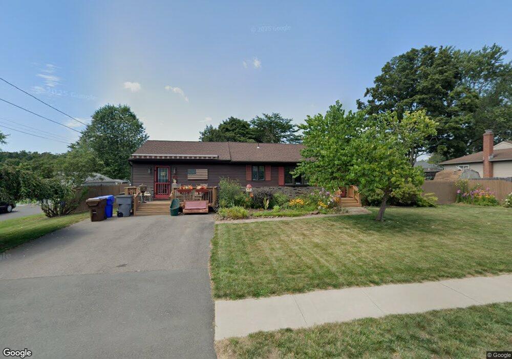 53 Sherman Rd, Enfield, CT 06082 - photo 1