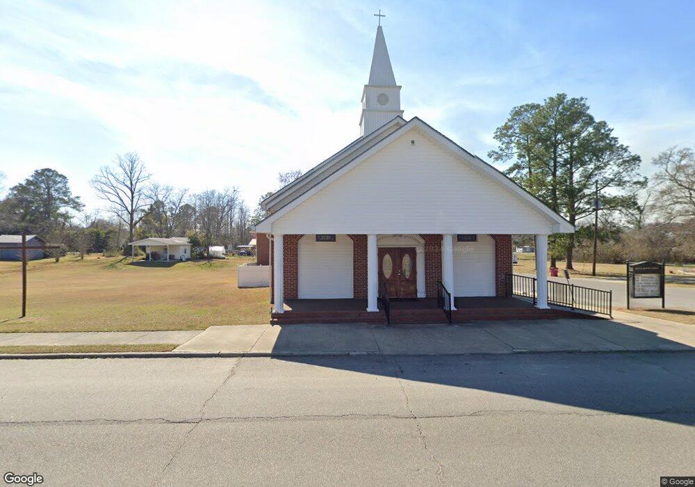 303 7th St, Mc Rae Helena, GA 31037 - photo 1