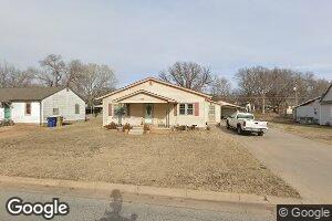 704 W Sherman Ave, Kingman, KS 67068
