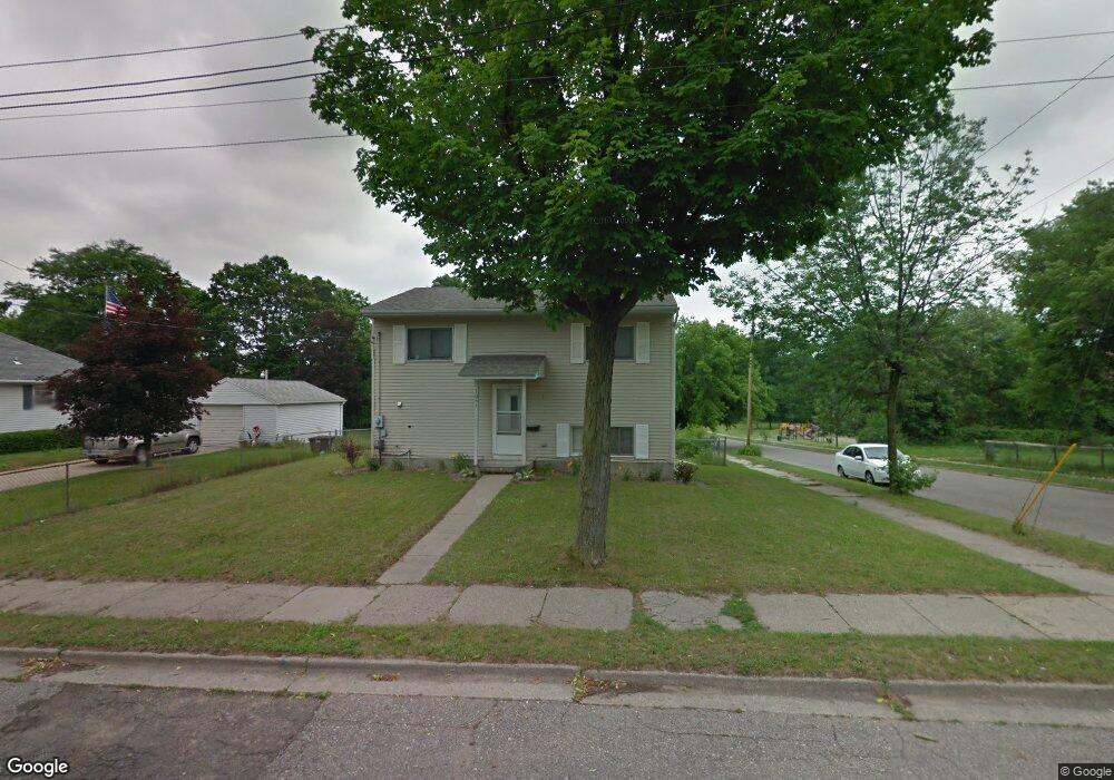 1041 Lathrop St, Lansing, MI 48912 - photo 1