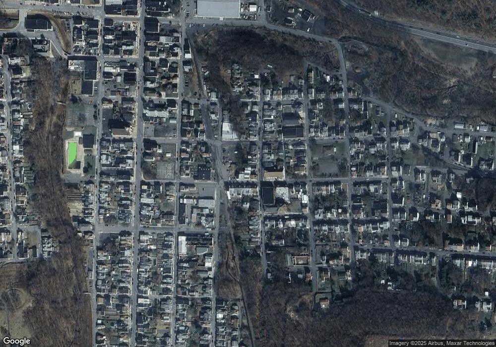 717 Race St, Shamokin, PA 17872 - photo 1