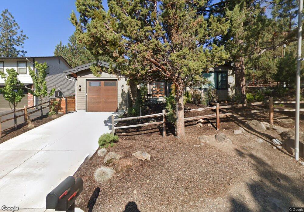 1939 NW Juniper St, Bend, OR 97703 - photo 1