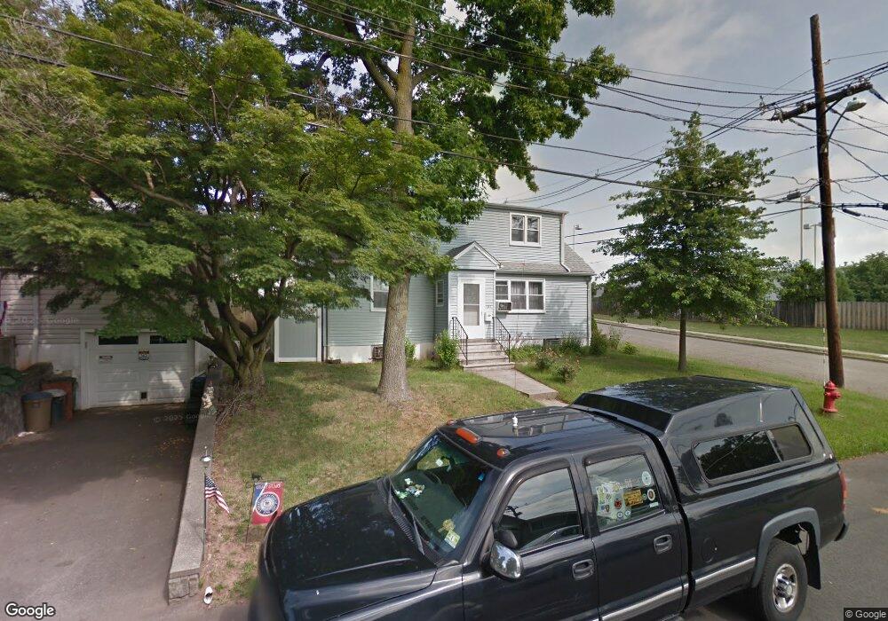 131 Kimball St, Iselin, NJ 08830 - photo 1