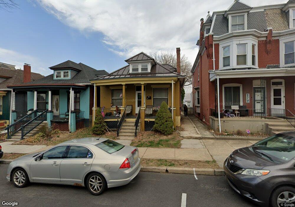 551 Chestnut St, West Reading, PA 19611 - photo 1