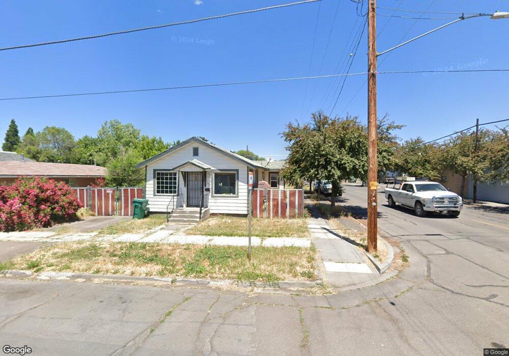 2061 Eberlein Ave, Klamath Falls, OR 97601 - photo 1