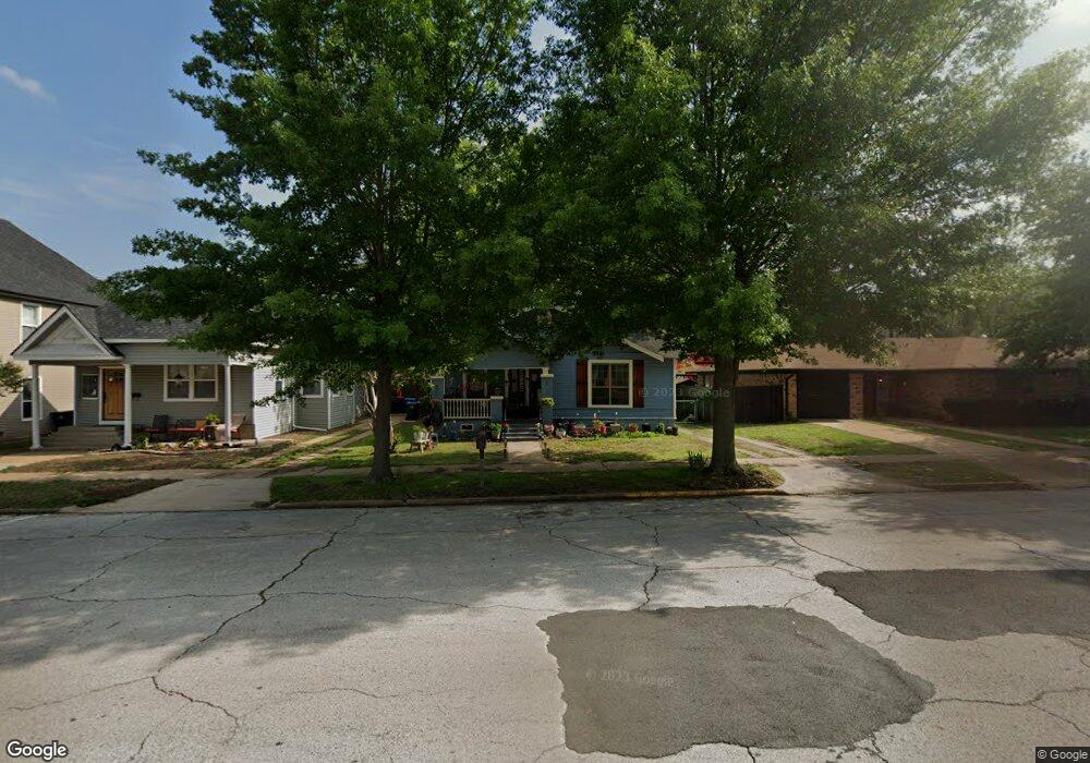 512 W Woodard St, Denison, TX 75020 - photo 1