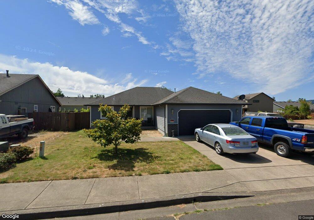 25 Sandalwood Loop, Creswell, OR 97426 - photo 1