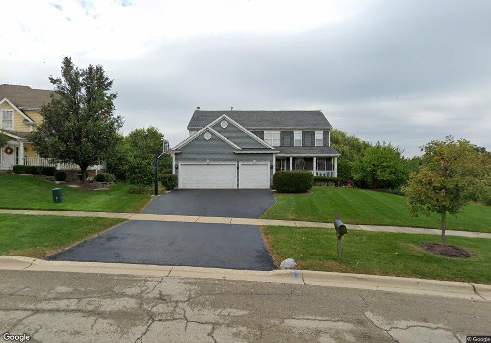 917 Hodge Ln, Batavia, IL 60510 - photo 1