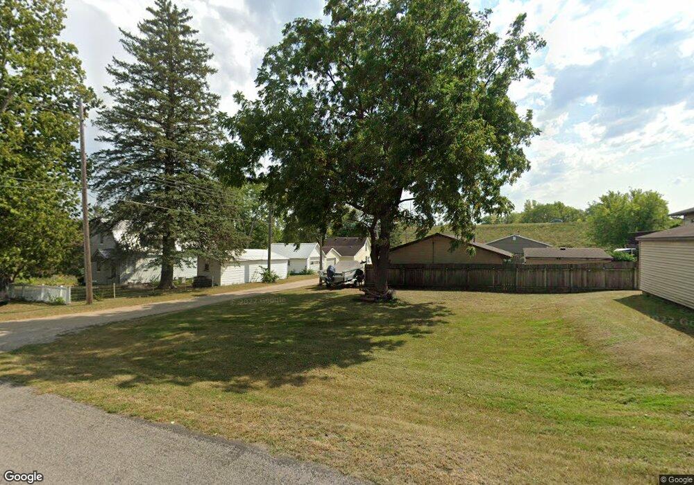 713 N Valley St, New Ulm, MN 56073 - photo 1