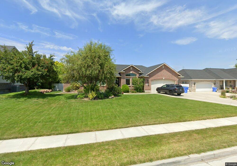 1062 Windchime Cir, Riverton, UT 84065 - photo 1