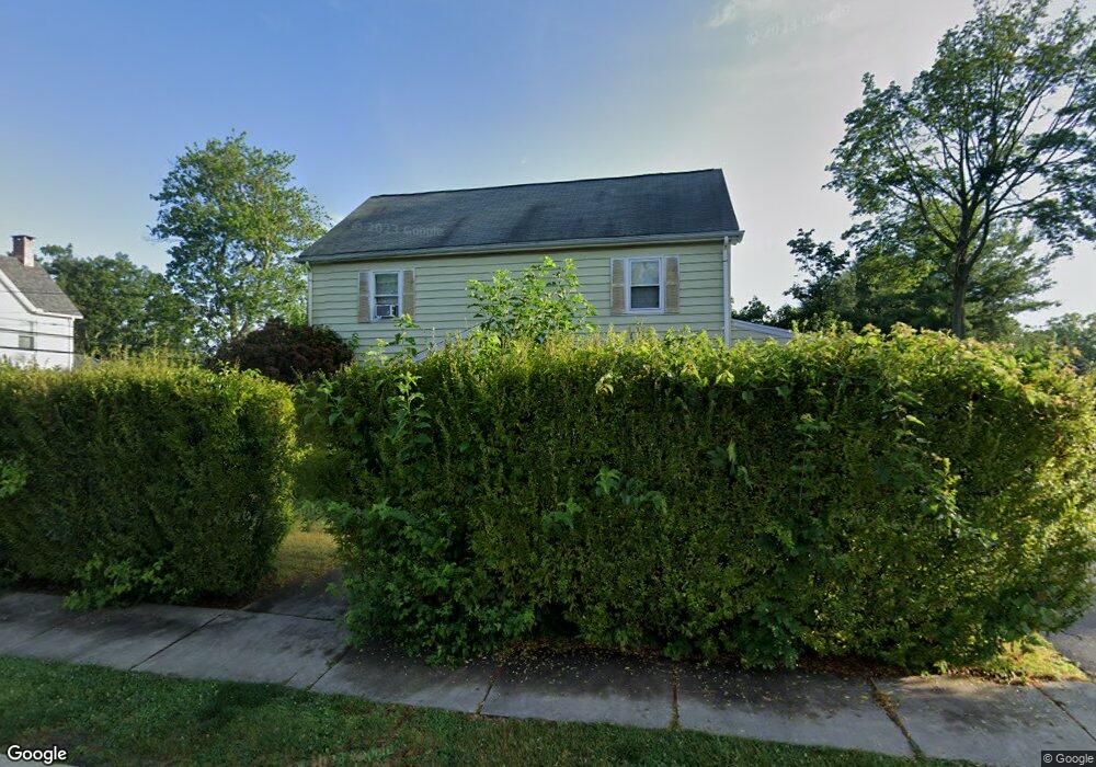 56 Leonard St, Stamford, CT 06906 - photo 1