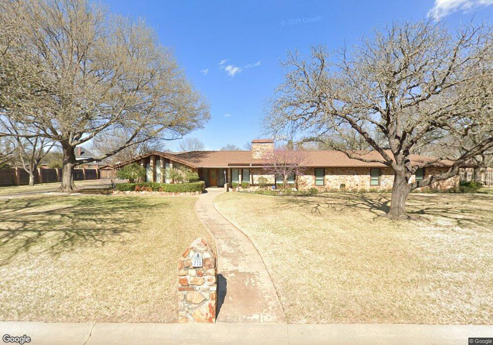 715 Stonelake Dr, Cleburne, TX 76033 - photo 1