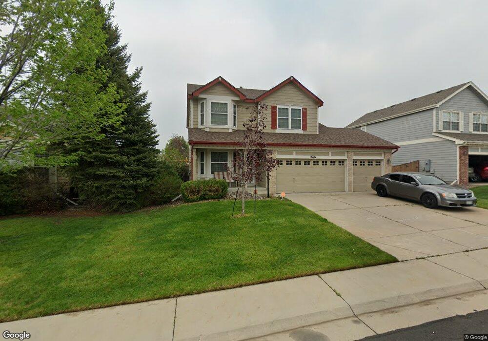 18787 E Berry Place, Aurora, CO 80015 - photo 1