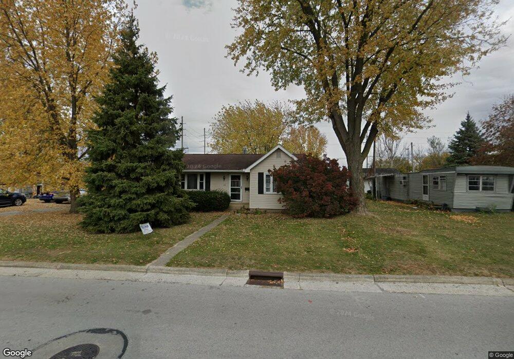 110 S Wagner Ave, Wapakoneta, OH 45895 - photo 1